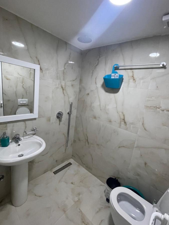 Green Apartments Ksamil Bagian luar foto