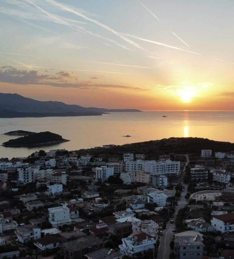 Green Apartments Ksamil Bagian luar foto